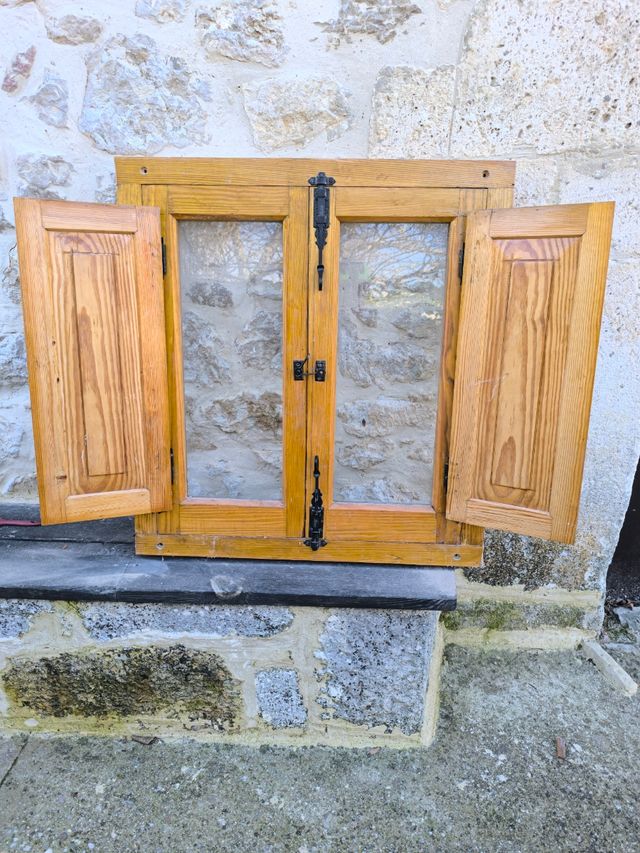 Ventana madera 