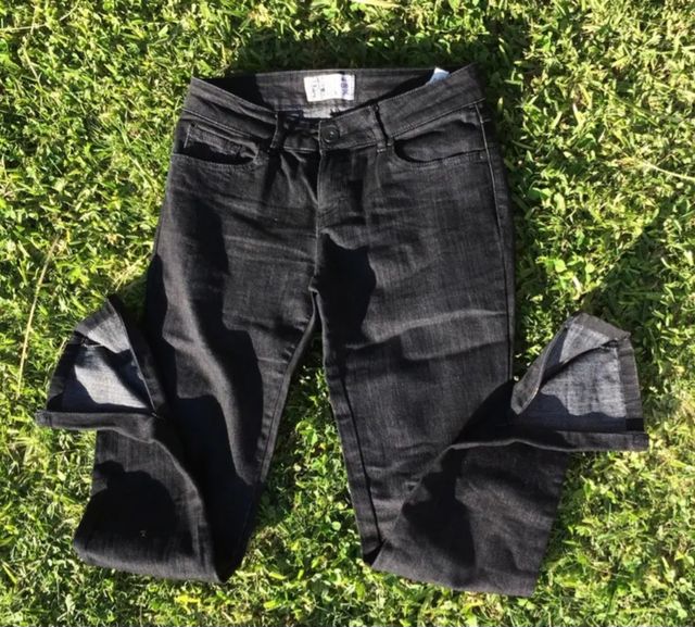 Vaquero negro Zara