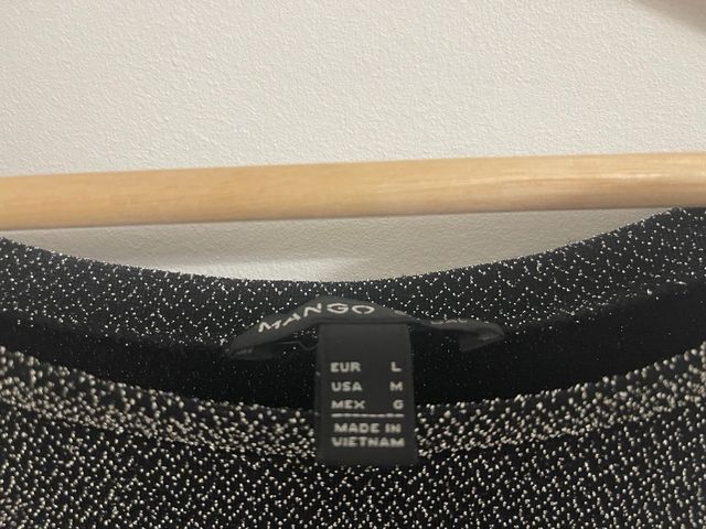 Blusa fiesta marca Mango