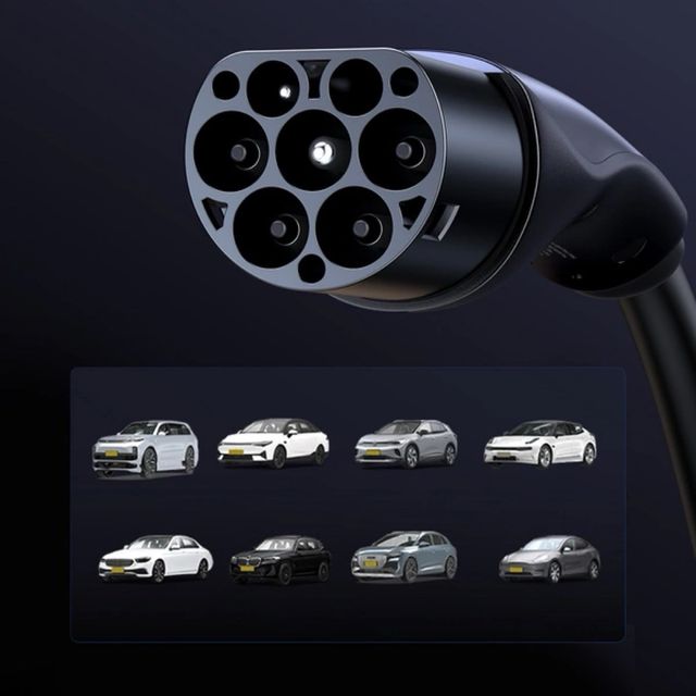 Ugreen Electric Car Charging cable Black