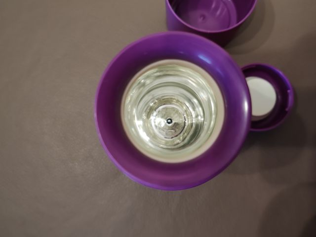 Termo sin estrenar morado Valira