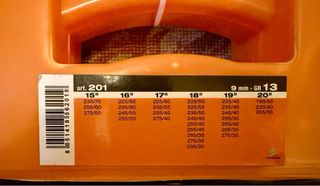 Catene per auto NUOVE MAI APERTE