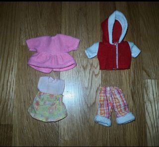 3 Barbie Shelly + complementos