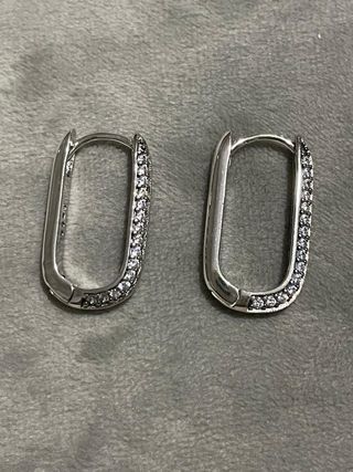 Pendientes pave lila o blancos