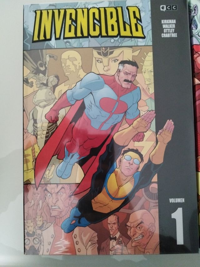 Invencible vol. 1 de 8 (Edición Deluxe)