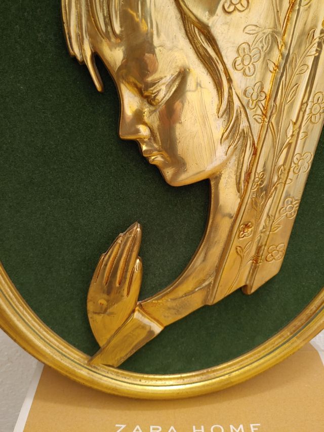 Virgen decorativa madera