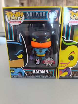 Figuras funko
batman serie animada