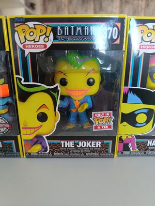 Figuras funko
batman serie animada