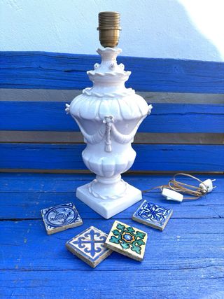 ANTIGUA LÁMPARA DE MANISES.