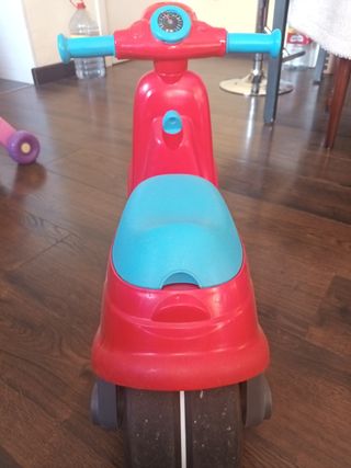 Correpasillos moto Smoby