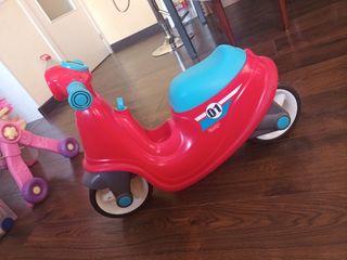 Correpasillos moto Smoby