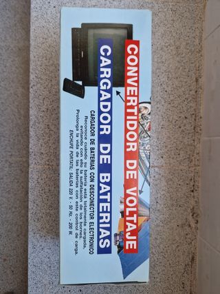 Convertidor de voltaje. Cargador de baterías