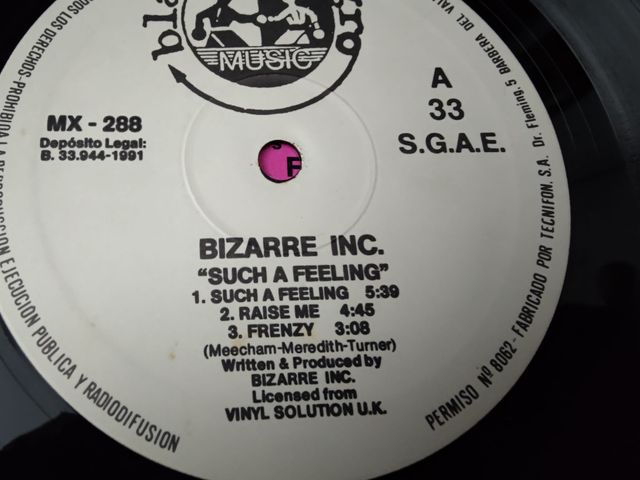Vinilo Bizarre Inc