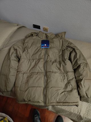 Giubbotto piumino beige nuovo tgM