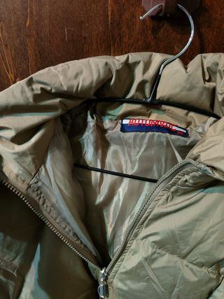 Giubbotto piumino beige nuovo tgM