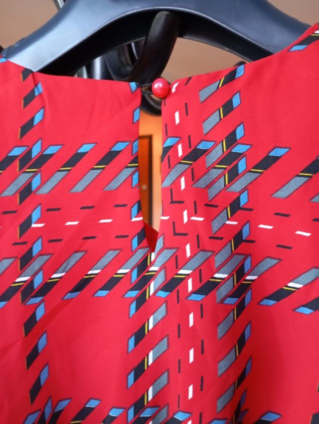 Abito nuovo taglia S brand MINUETO