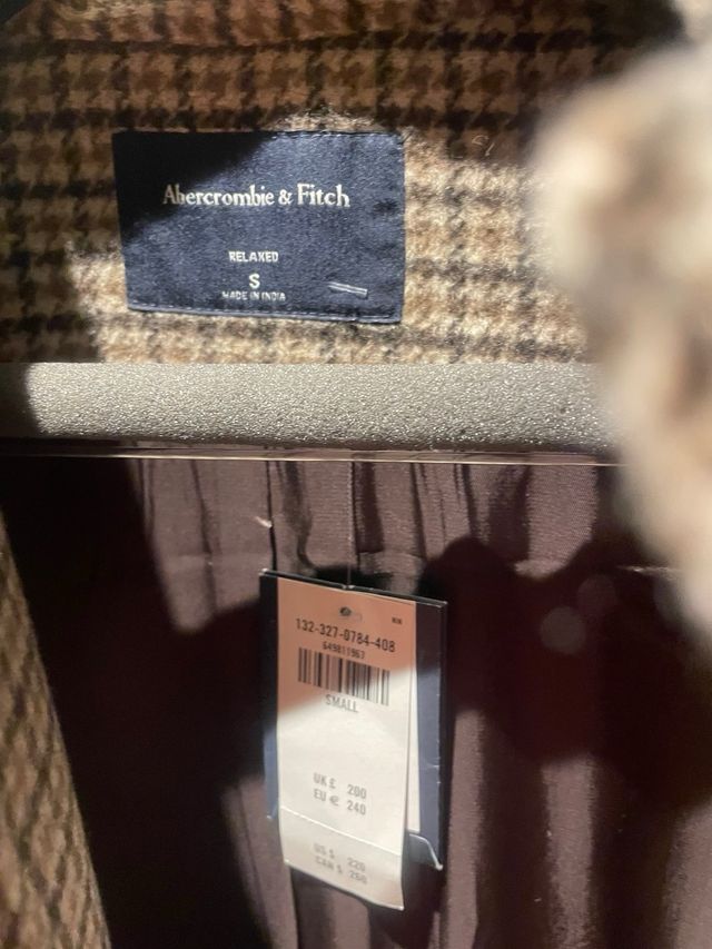 Abrigo Abercrombie and Fitch hombre S