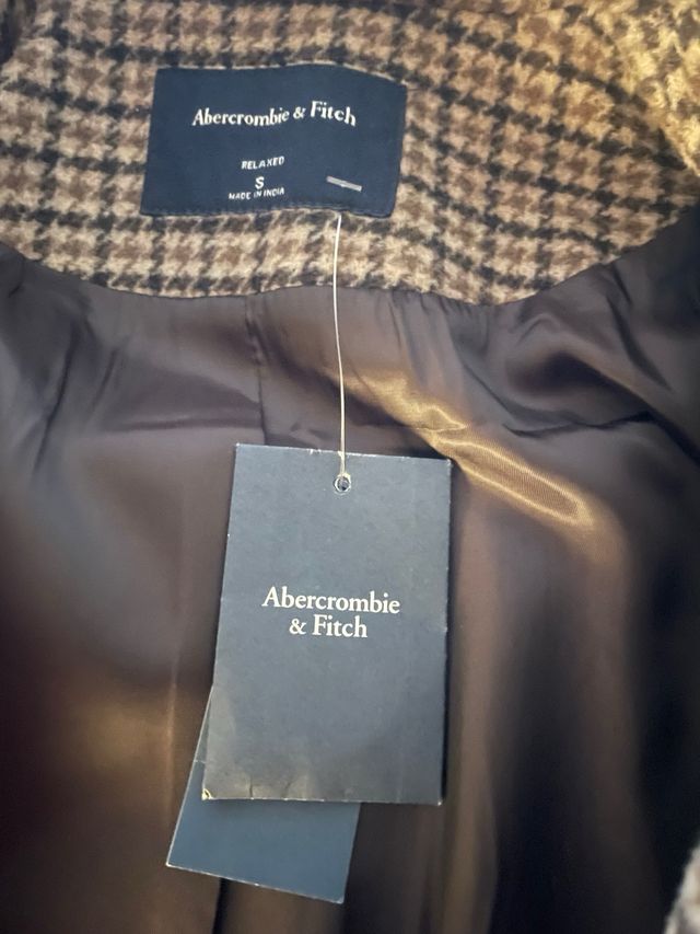 Abrigo Abercrombie and Fitch hombre S