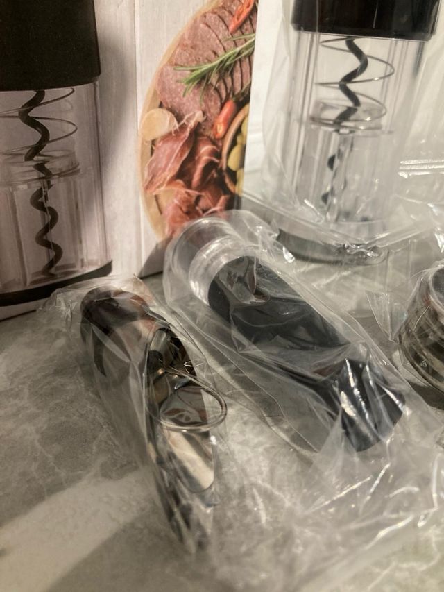 Apribottiglie cavatappi elettrico per vino