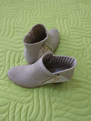 Botines Chika 10 Mujer