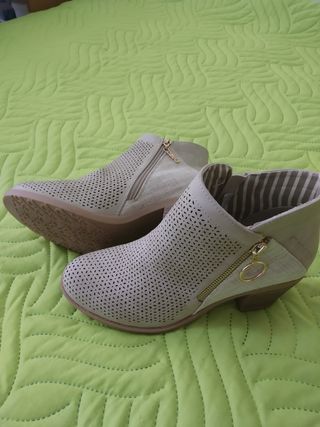 Botines Chika 10 Mujer