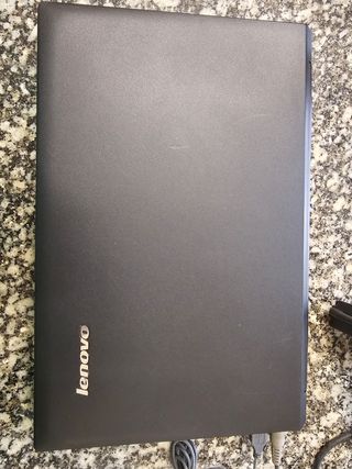 Portátil Lenovo B590