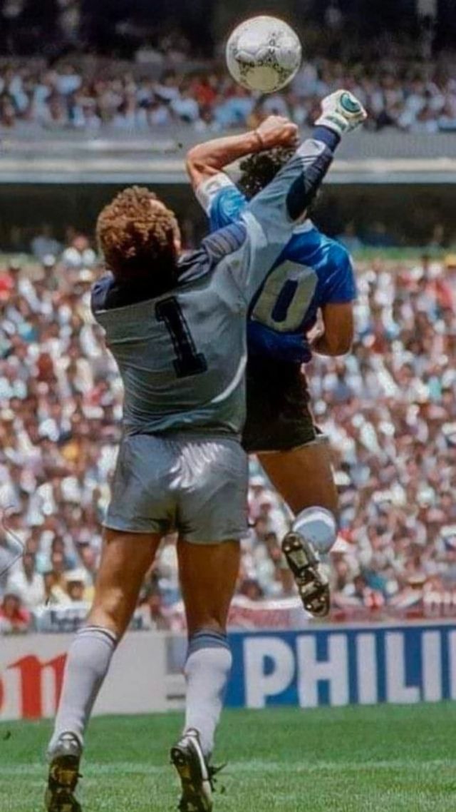 Cromo Maradona 'La mano de Dios'