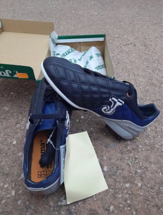 Botas futbol JOMA. Sin estrenar