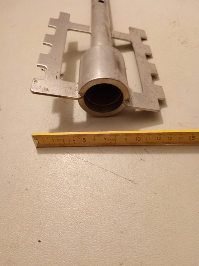 Pala frastagliata agitatore