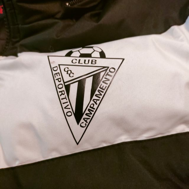 Abrigo givova cd campamento