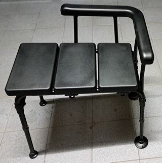 Asiento taburete bañera personas mayores.