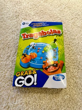 Tragabolas versión viaje Hasbro