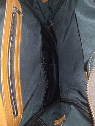Mochila de cuero nueva sin usar