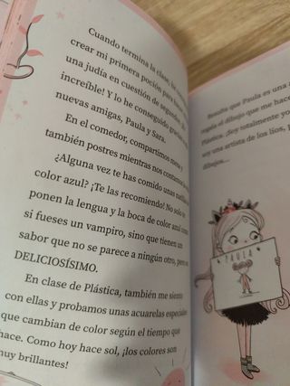 Un lío con brilli-brilli / A Mess with Brilli-Brilli (UNICORNIA) (Spanish Edition)