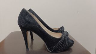 Zapatos de ante de tacón