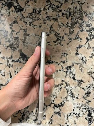 Iphone 11 64 GB blanco
