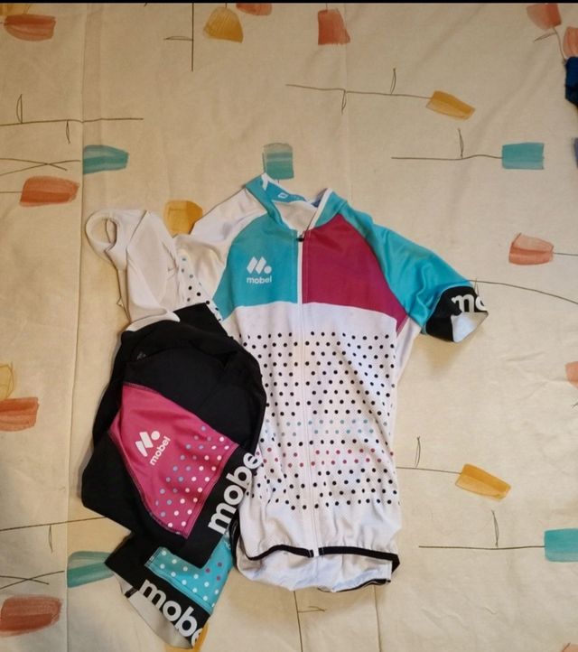 Traje ciclismo mujer