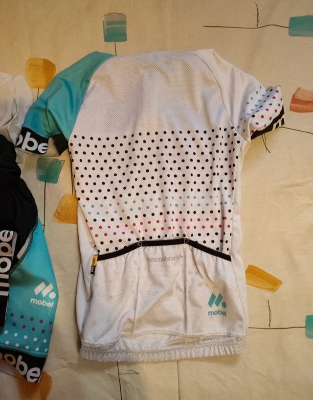 Traje ciclismo mujer