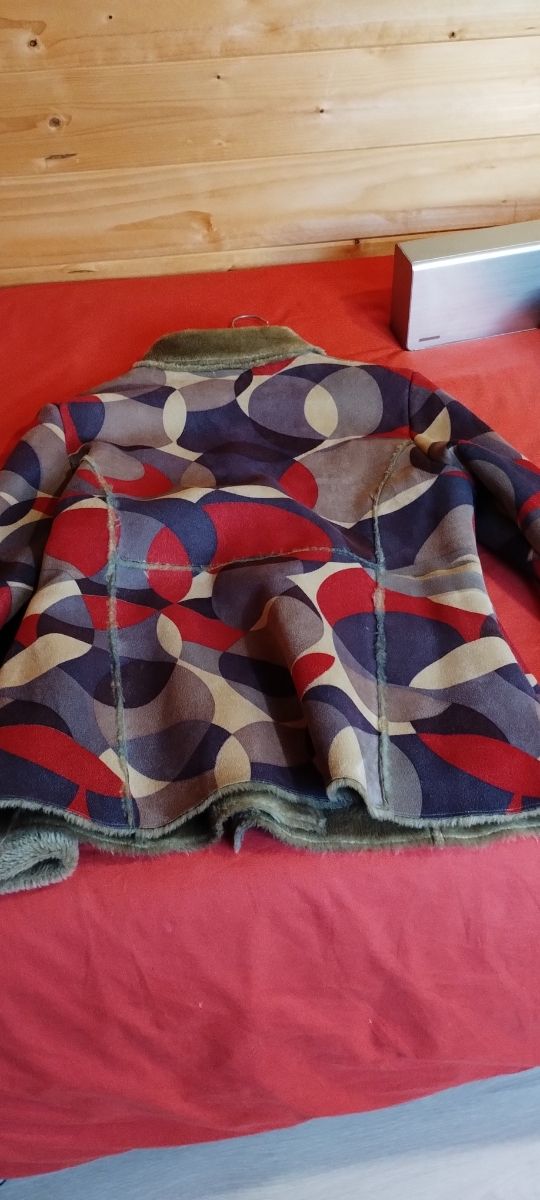 Chaquetón mujer la caja de Pandora