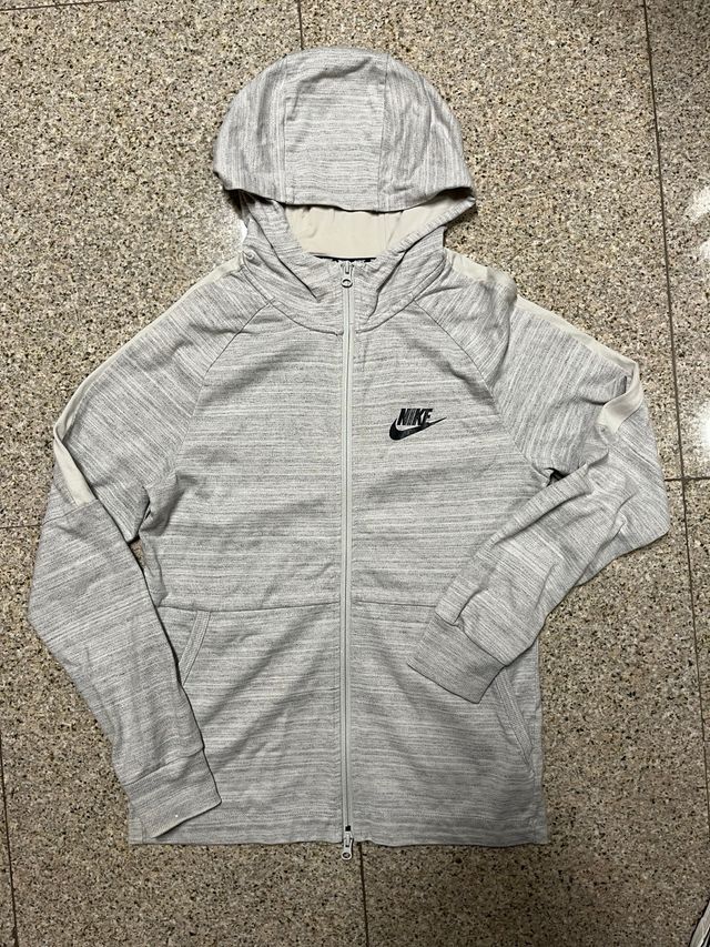 Sudadera con cremallera Nike talla S