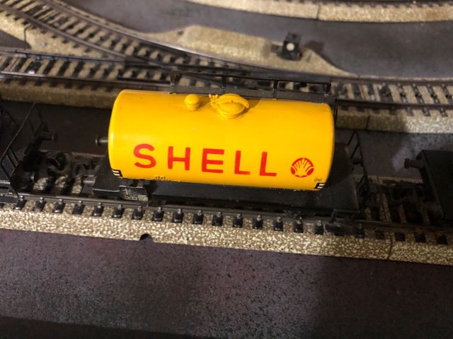 MARKLIN VAGONI CISTERNA ESSO E SHELL