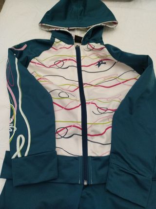 1 chándal + regalo pantalón