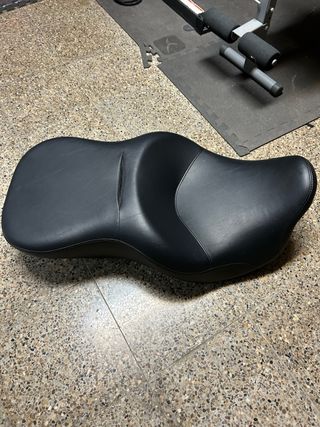 Harley Asiento Sundowner Smooth Deep Bucket 