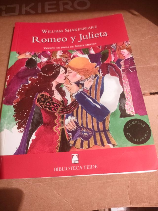 Libro pajaruli/ romeo y Julieta