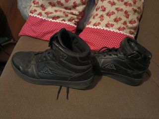 Zapatillas de Marca,  botita