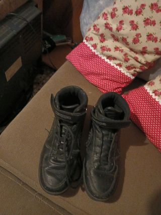 Zapatillas de Marca,  botita