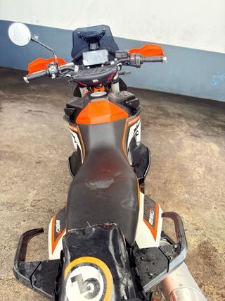 KTM 890 ADVENTURE R 2022 Garantia oficial Marzo 26