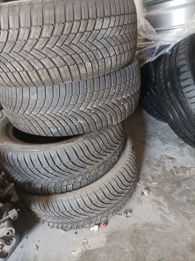 Neumáticos Bridgestone 205/55/16 94V