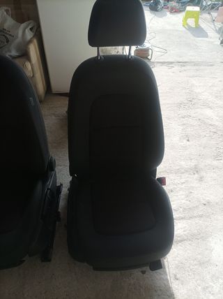 Faro mercedes 