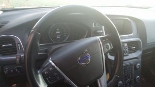 Volvo V40 2016